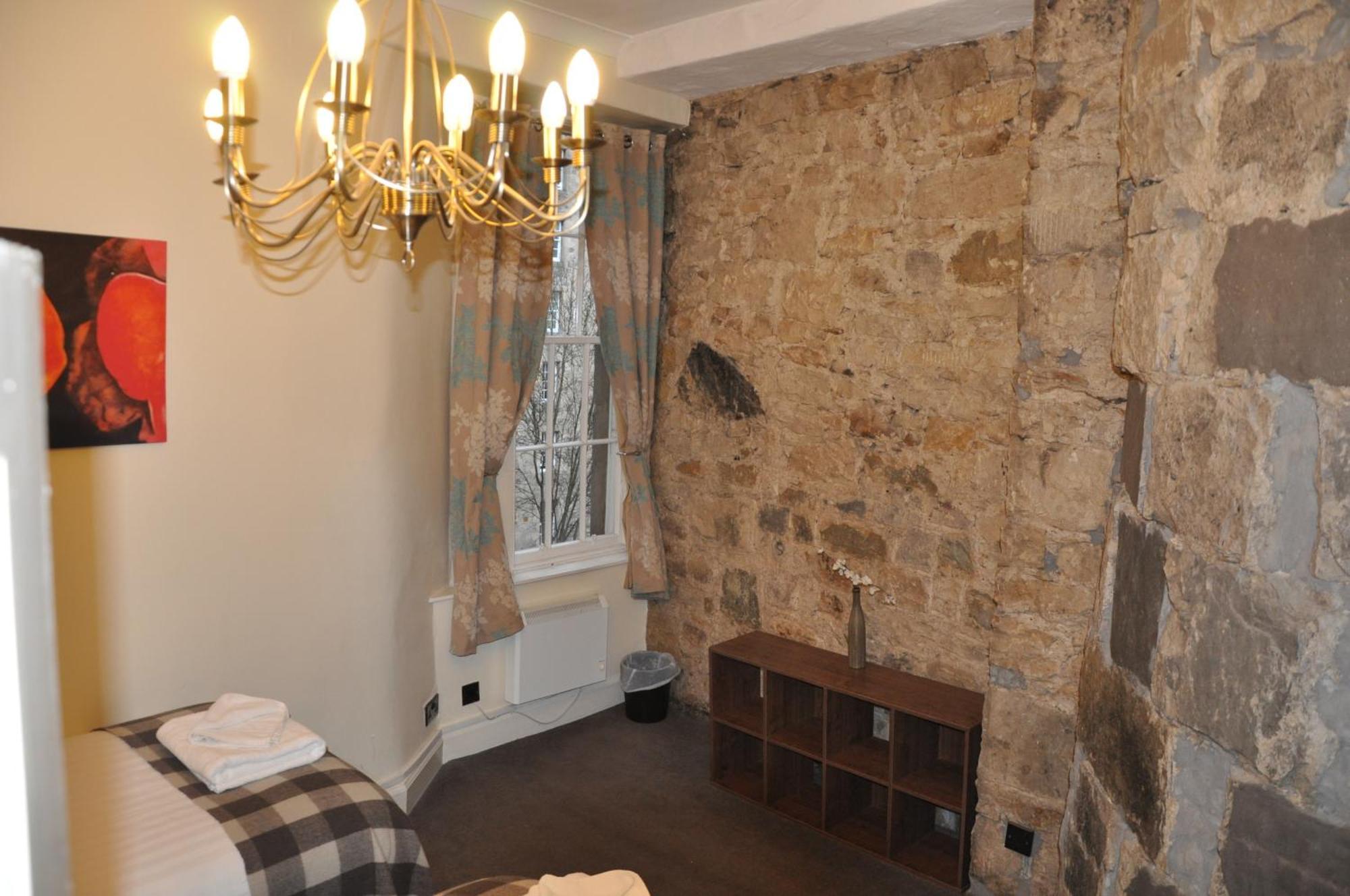 Stay Edinburgh City Apartments - Royal Mile ภายนอก รูปภาพ