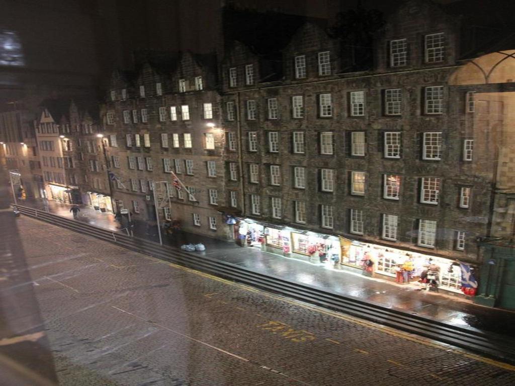Stay Edinburgh City Apartments - Royal Mile ภายนอก รูปภาพ